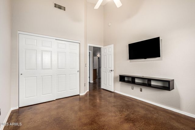 4704 E Hearn Road, Phoenix, AZ 85032