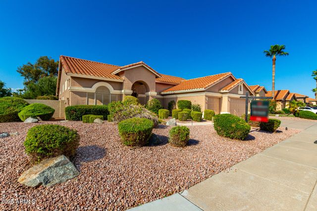 4704 E Hearn Road, Phoenix, AZ 85032