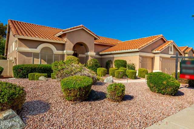 4704 E Hearn Road, Phoenix, AZ 85032