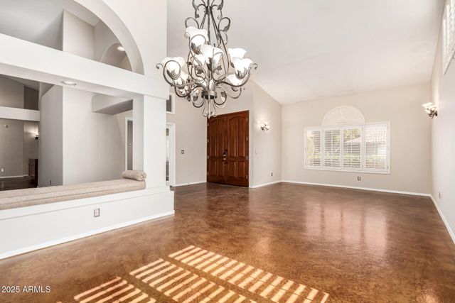 4704 E Hearn Road, Phoenix, AZ 85032