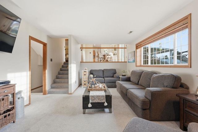 21913 N MEADOWVIEW Dr, Colbert, WA 99005