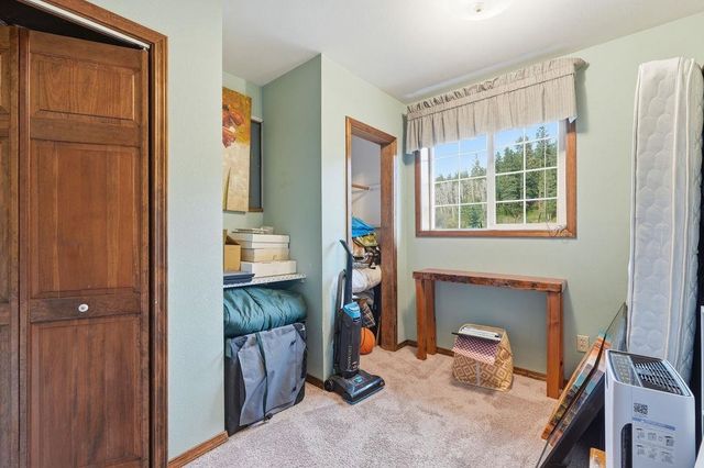 21913 N MEADOWVIEW Dr, Colbert, WA 99005