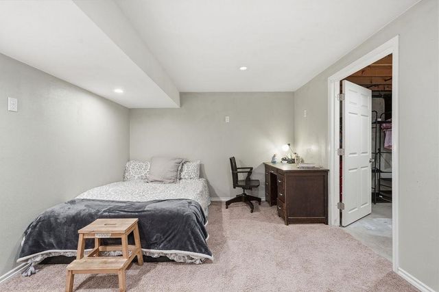 21913 N MEADOWVIEW Dr, Colbert, WA 99005