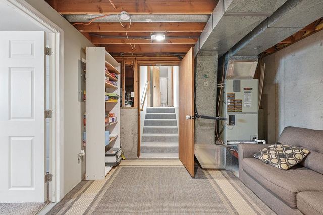 21913 N MEADOWVIEW Dr, Colbert, WA 99005