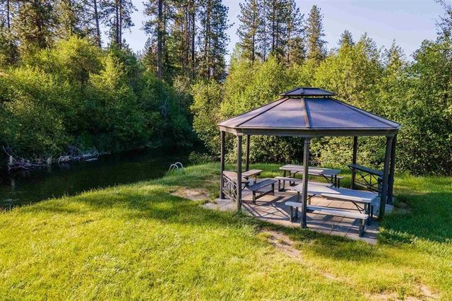 21913 N MEADOWVIEW Dr, Colbert, WA 99005