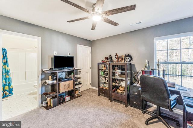 14439 PATHFINDER CT, Hughesville, MD 20637