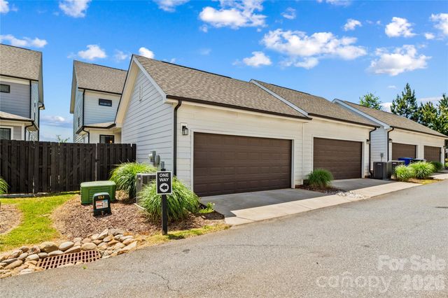 122 Mint Avenue A, Mooresville, NC 28117