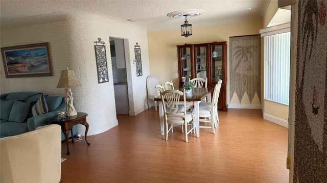 1529 SE 14th Drive, Deerfield Beach, FL 33441