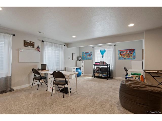 2200 Cadman St, Berthoud, CO 80513