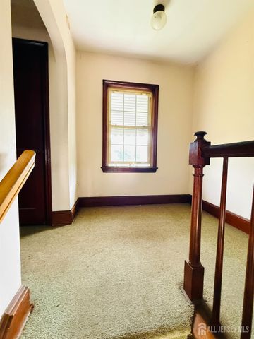 7 Winkler Road, Sayreville, NJ 08872