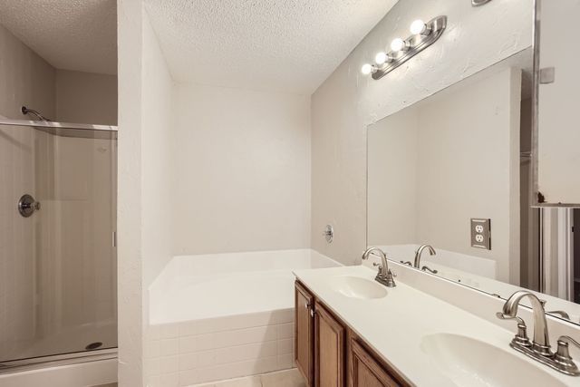 1433 Glenwick Drive, Rockwall, TX 75032