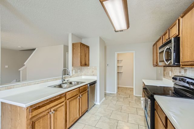 1433 Glenwick Drive, Rockwall, TX 75032