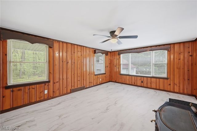 5452 W Webb Road, Youngstown, OH 44515