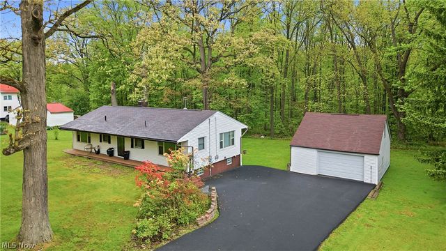 5452 W Webb Road, Youngstown, OH 44515
