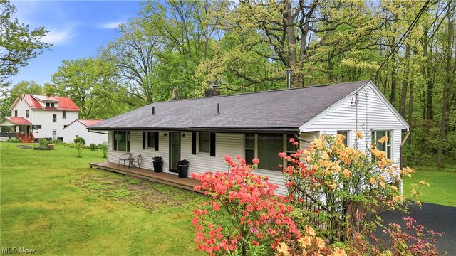 5452 W Webb Road, Youngstown, OH 44515