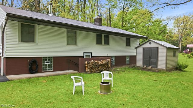 5452 W Webb Road, Youngstown, OH 44515