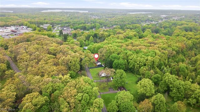5452 W Webb Road, Youngstown, OH 44515