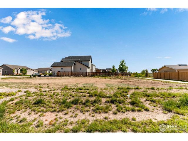 5536 Long Dr, Timnath, CO 80547