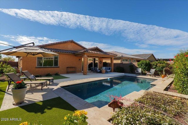 2520 W Moura Drive, Phoenix, AZ 85085