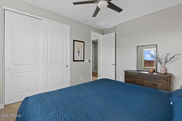 2520 W Moura Drive, Phoenix, AZ 85085