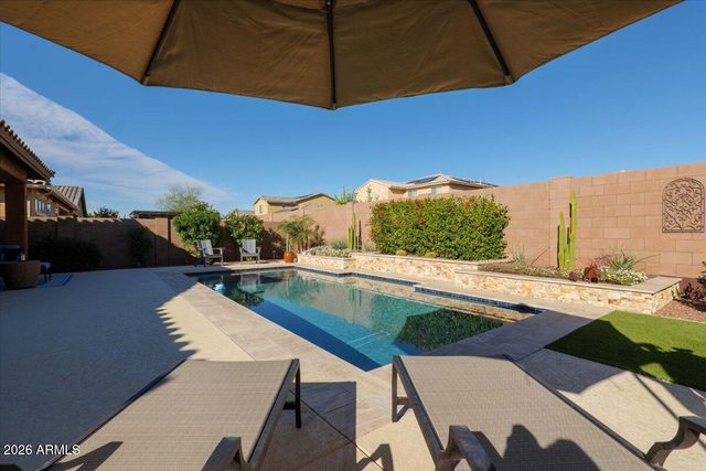 2520 W Moura Drive, Phoenix, AZ 85085