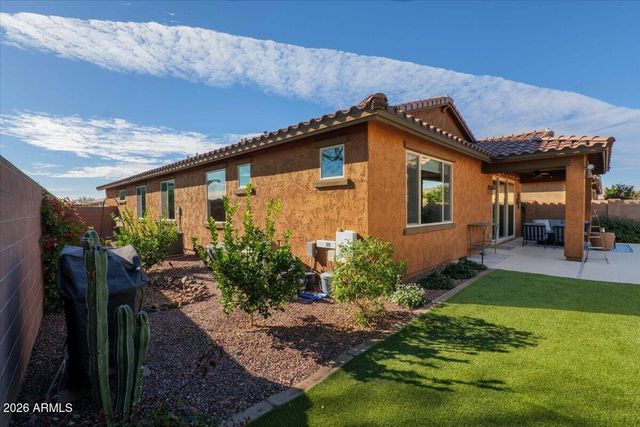 2520 W Moura Drive, Phoenix, AZ 85085