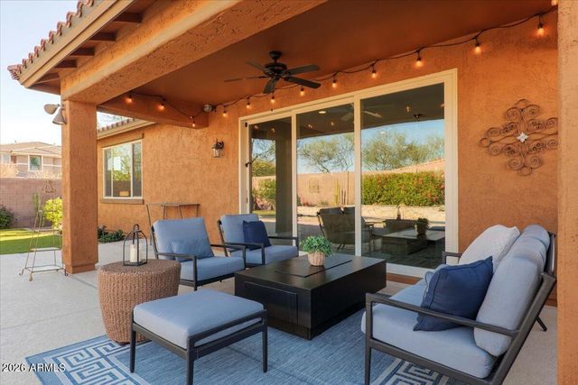 2520 W Moura Drive, Phoenix, AZ 85085