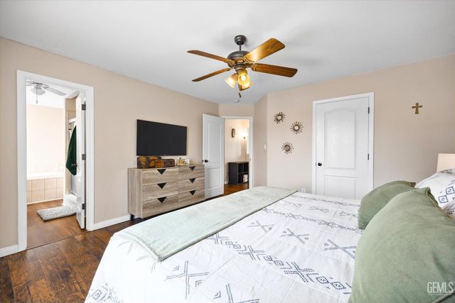 316 Solecita Way, Bakersfield, CA 93314