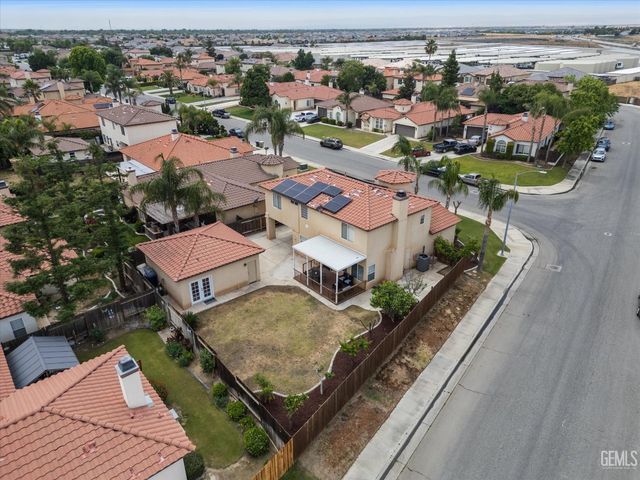 316 Solecita Way, Bakersfield, CA 93314