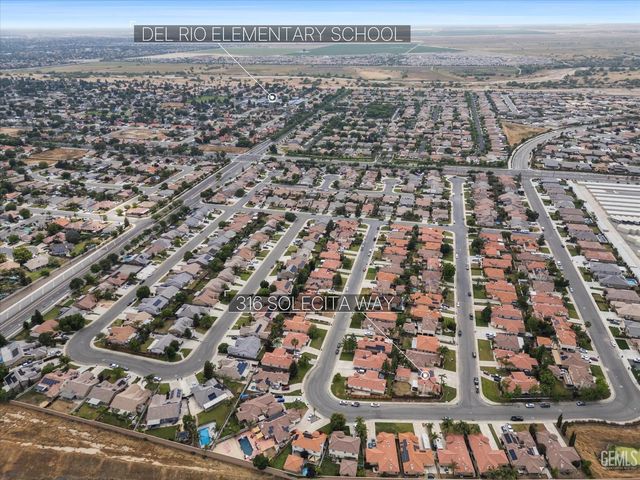 316 Solecita Way, Bakersfield, CA 93314