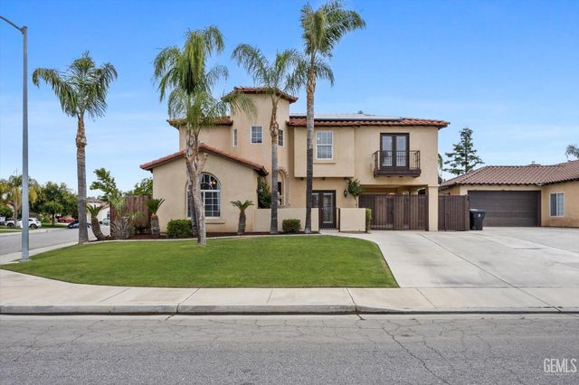 316 Solecita Way, Bakersfield, CA 93314