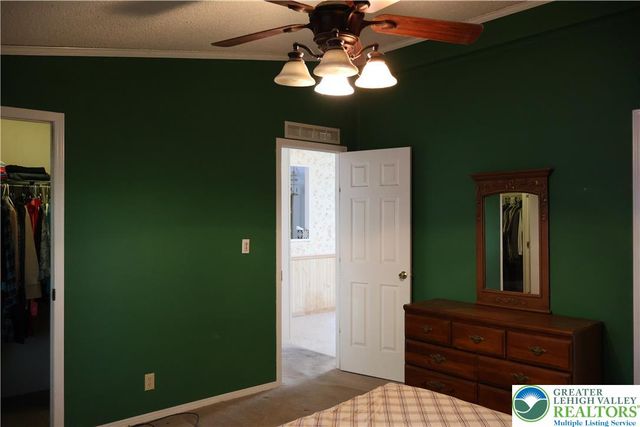 6 Springridge Road, Bath Boro, PA 18014