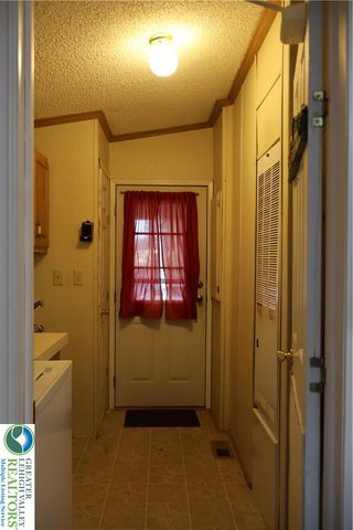 6 Springridge Road, Bath Boro, PA 18014