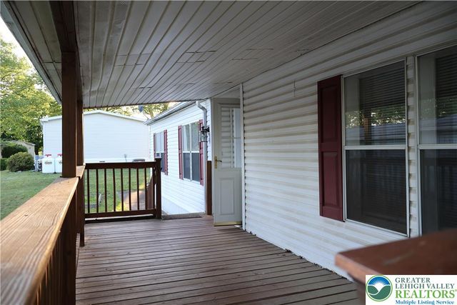 6 Springridge Road, Bath Boro, PA 18014