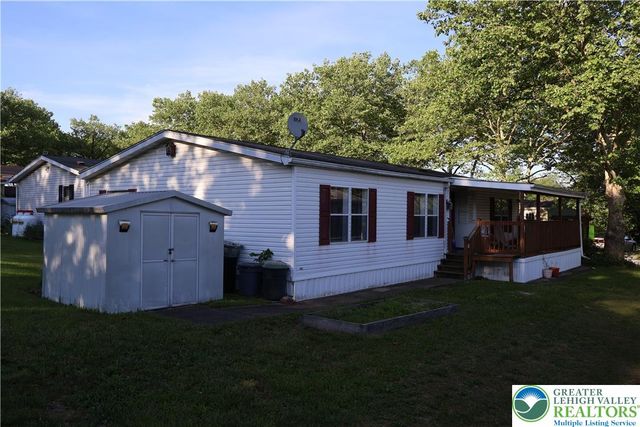 6 Springridge Road, Bath Boro, PA 18014
