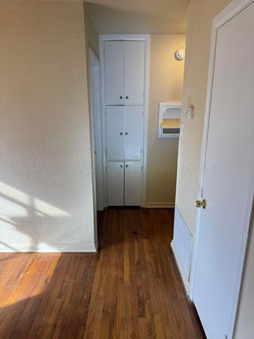 2708 CURTIS Drive, Amarillo, TX 79109