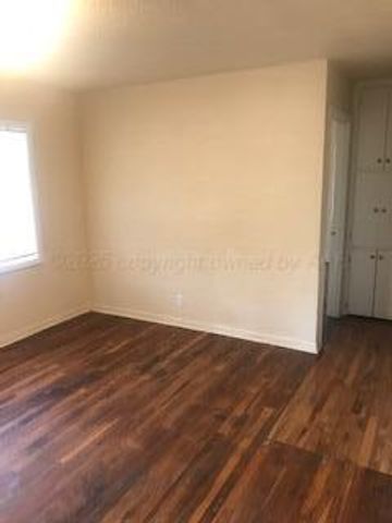 2708 CURTIS Drive, Amarillo, TX 79109