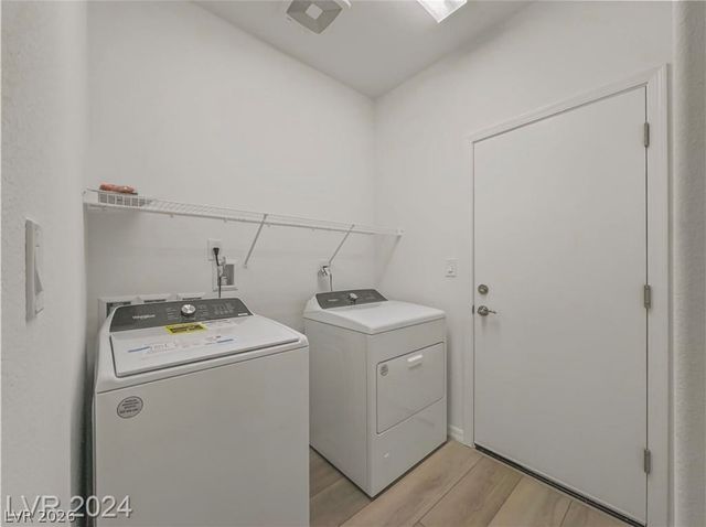 7128 Bold Rock Avenue, Las Vegas, NV 89113