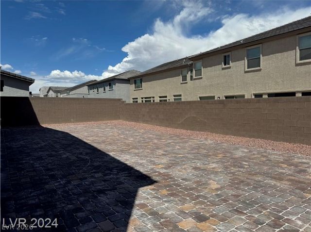 7128 Bold Rock Avenue, Las Vegas, NV 89113