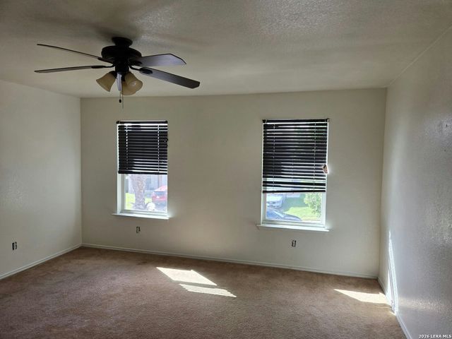 8211 Steep Valley, Converse, TX 78109