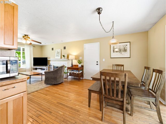 13467 Sw DEVONSHIRE Dr, Beaverton, OR 97005