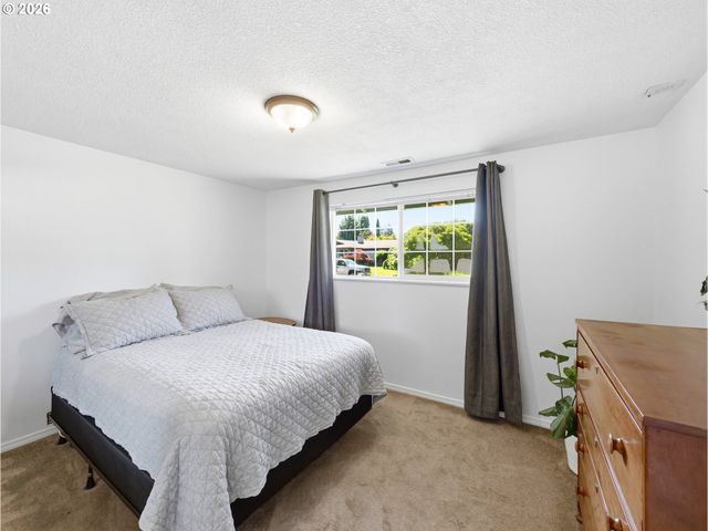 13467 Sw DEVONSHIRE Dr, Beaverton, OR 97005