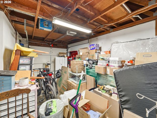 13467 Sw DEVONSHIRE Dr, Beaverton, OR 97005
