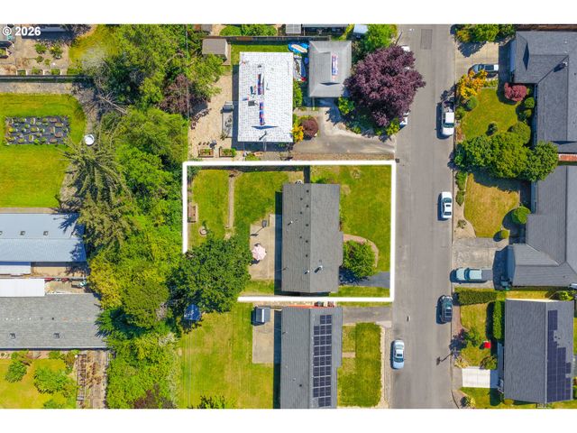13467 Sw DEVONSHIRE Dr, Beaverton, OR 97005