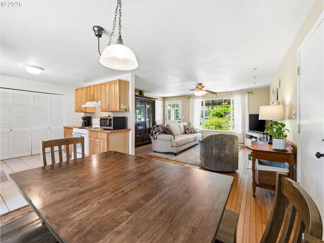 13467 Sw DEVONSHIRE Dr, Beaverton, OR 97005