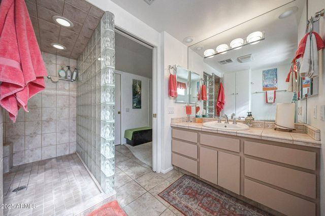 17427 N LINDGREN Avenue, Sun City, AZ 85373