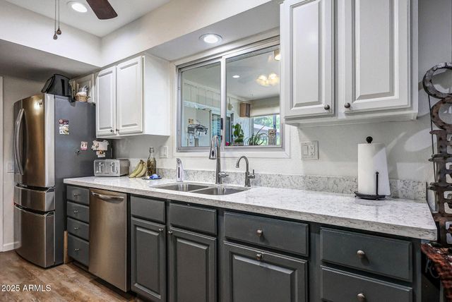 17427 N LINDGREN Avenue, Sun City, AZ 85373