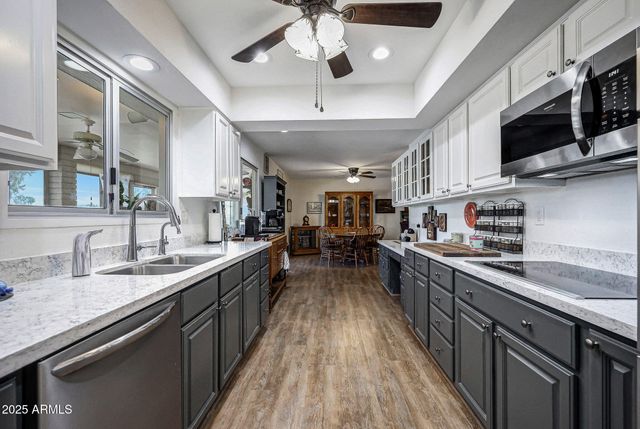 17427 N LINDGREN Avenue, Sun City, AZ 85373