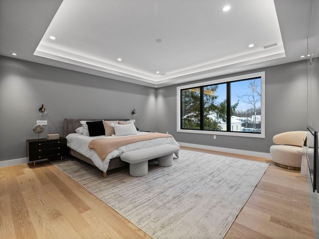 52 Hancock Street, Needham, MA 02492