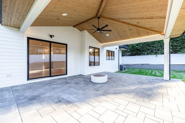 52 Hancock Street, Needham, MA 02492